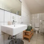 Apartamento Deak