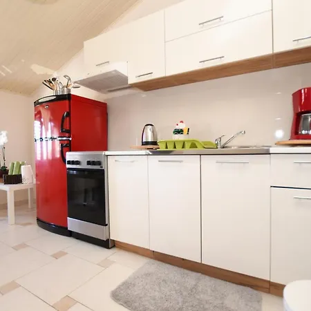 Deak Apartment Porec